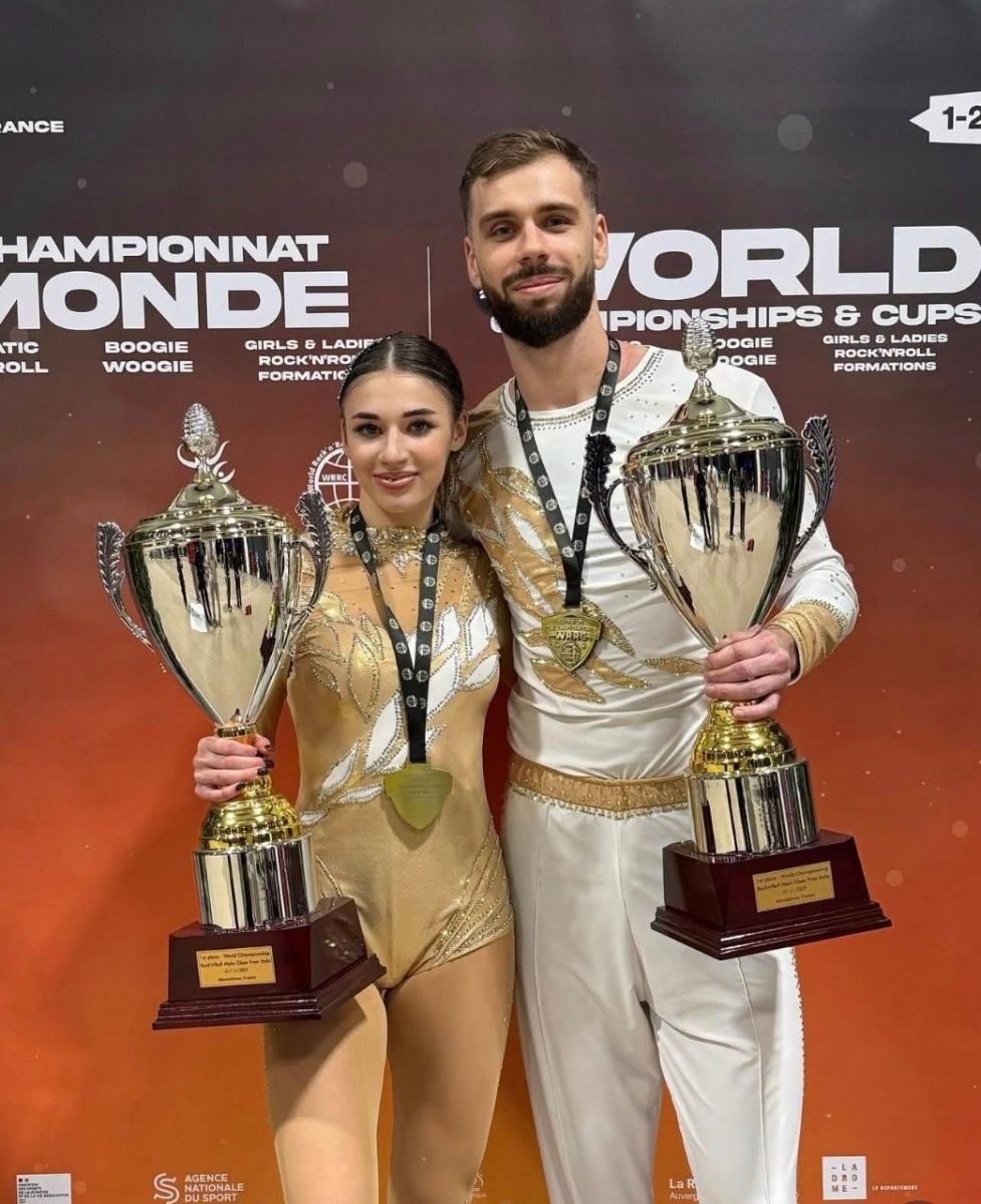 Харківські спортсмени здобули золото чемпіонату світу з акробатичного рок-н-ролу